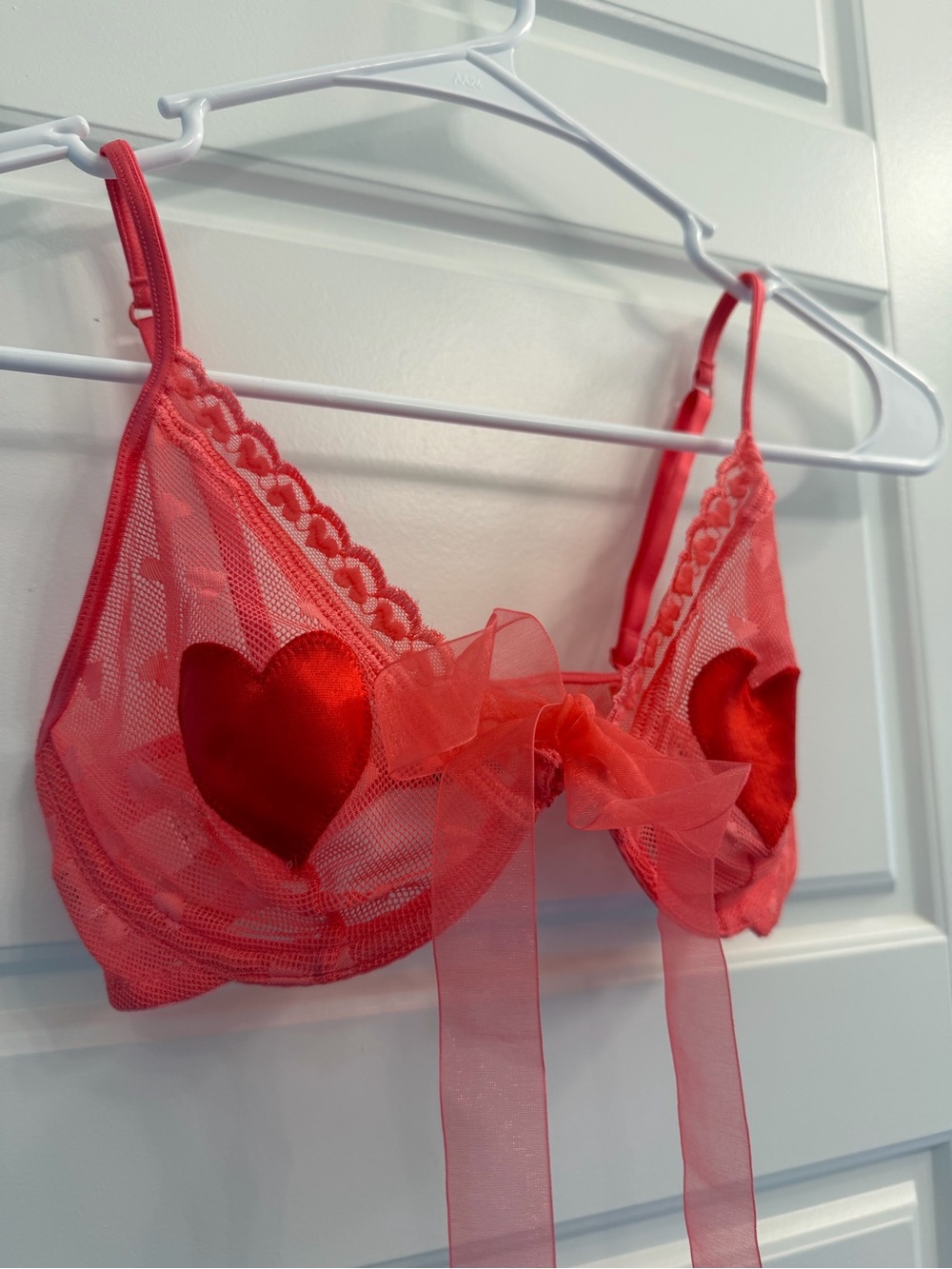 Vintage 2003 Victoria's Secret Heart Applique Mesh Bra 34C